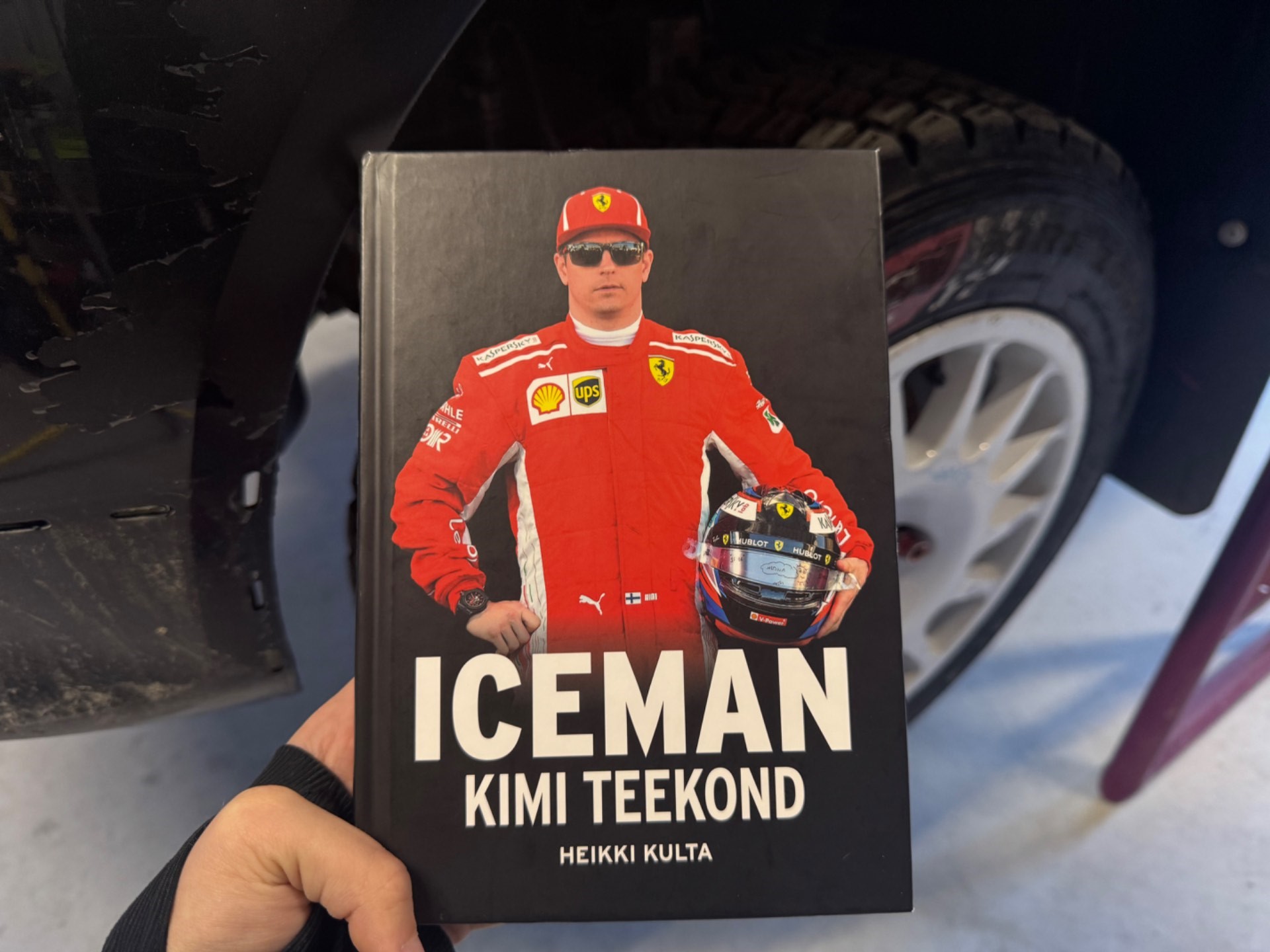 Raamatusõber Jete soovitab: „Iceman: Kimi teekond“ / Jete Krupinš