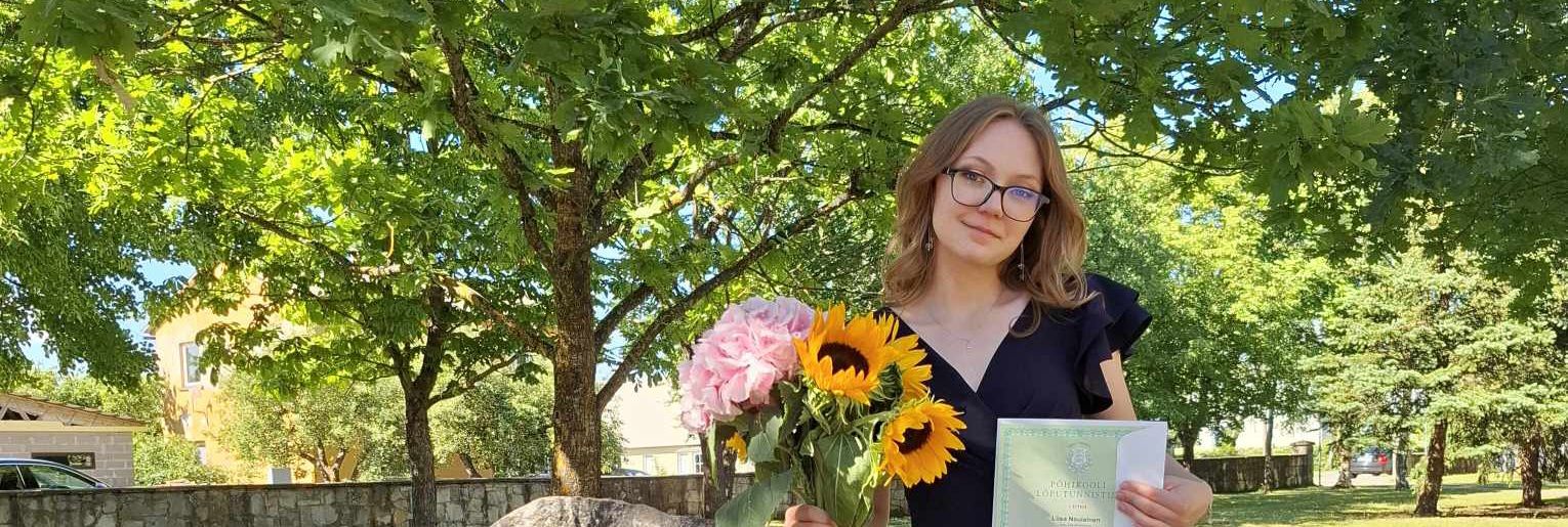 Liisa Naulainen lõpetas Nooruse kooli 3. lennu / Erakogu Liisa Naulainen lõpetas Nooruse kooli 3. lennu / Erakogu