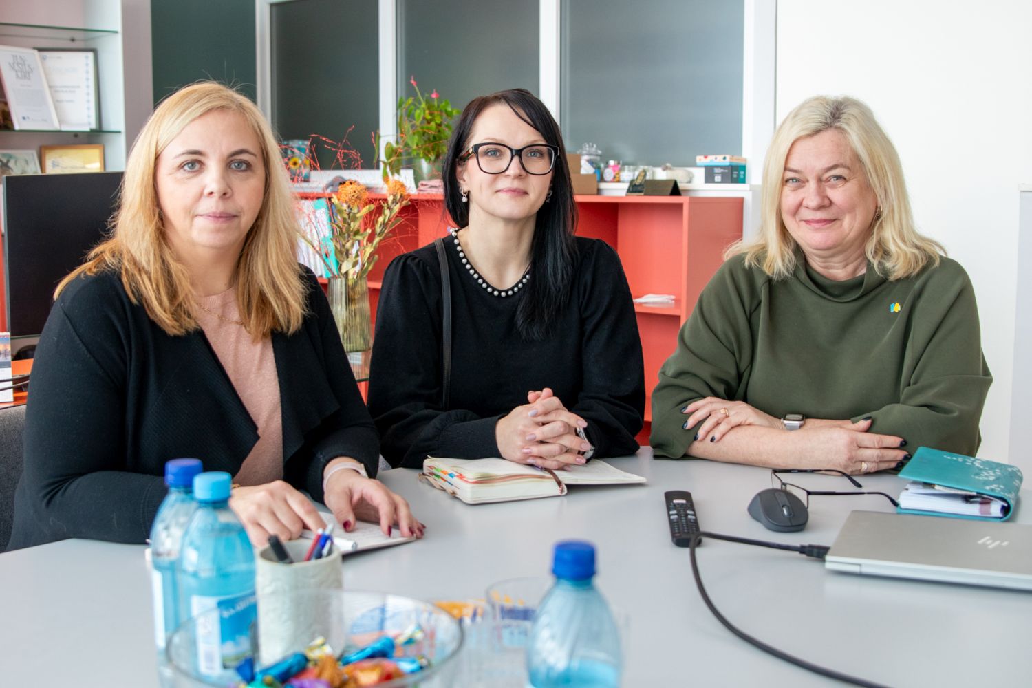 Koolijuhid külas / Renat Ränk