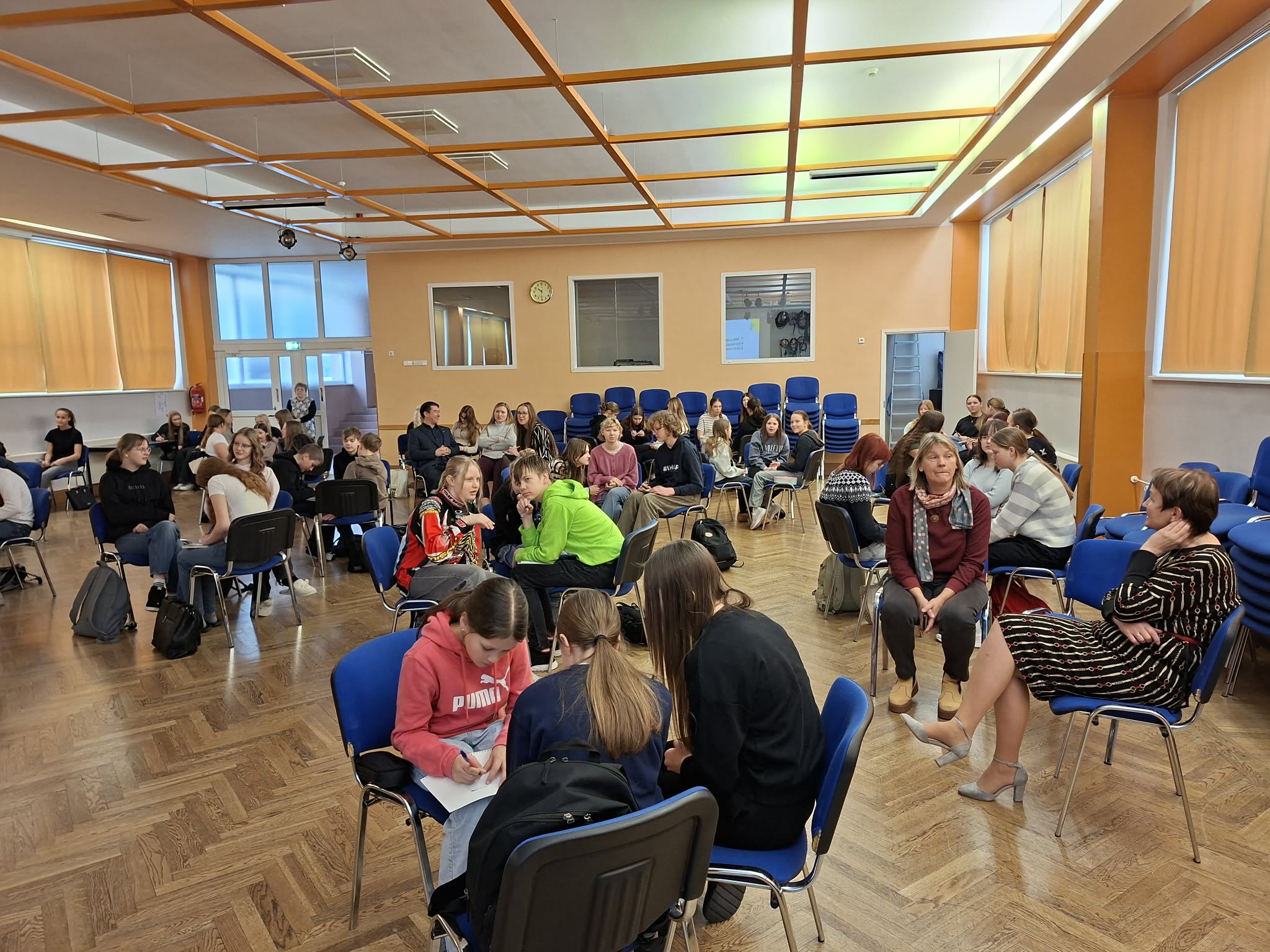 Megaaju 6. voor oli pühendatud Eestile / Madli-Maria Naulainen