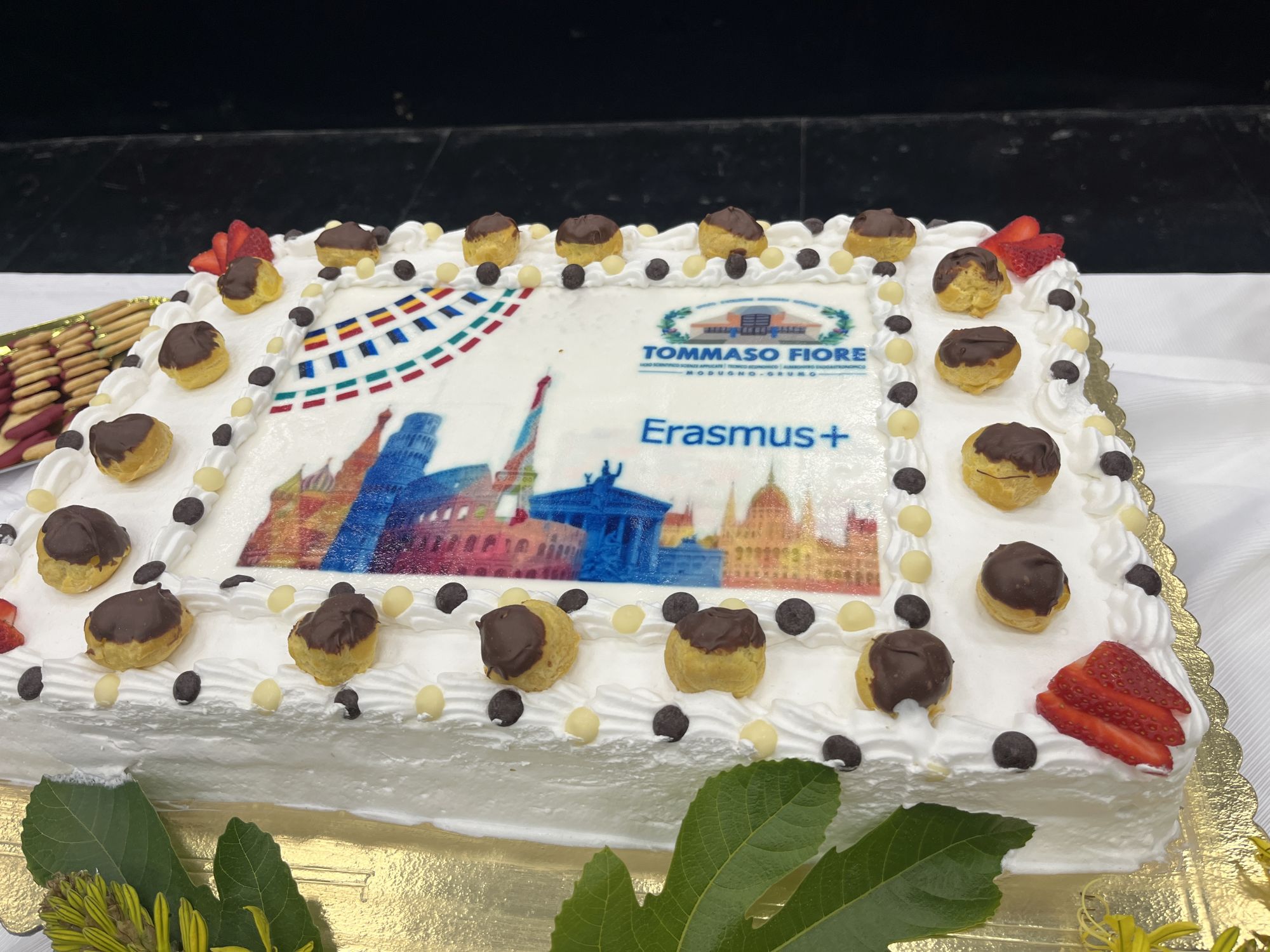 Erasmus+ maitseb hästi ka tordil / Anneli Meisterson