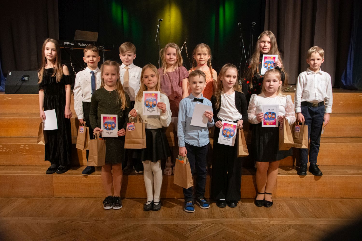 Nooruse Täheke: väikesed lauljad, suured emotsioonid / Renat Ränk