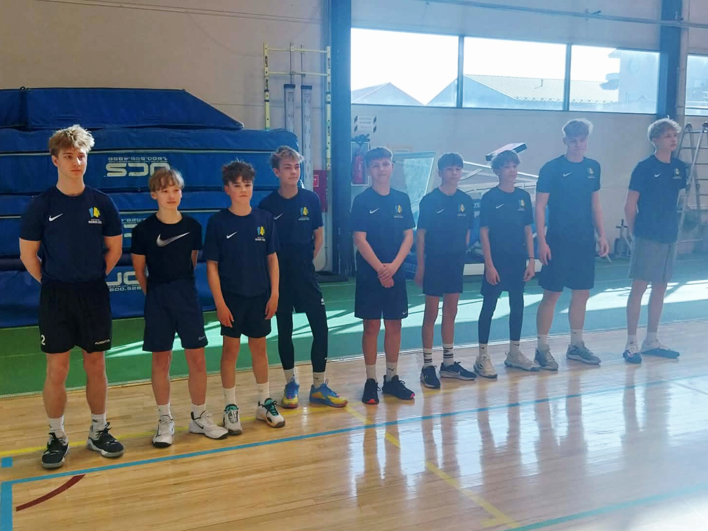 Nooruse pallurid enne mängu / Gabriel Sepp