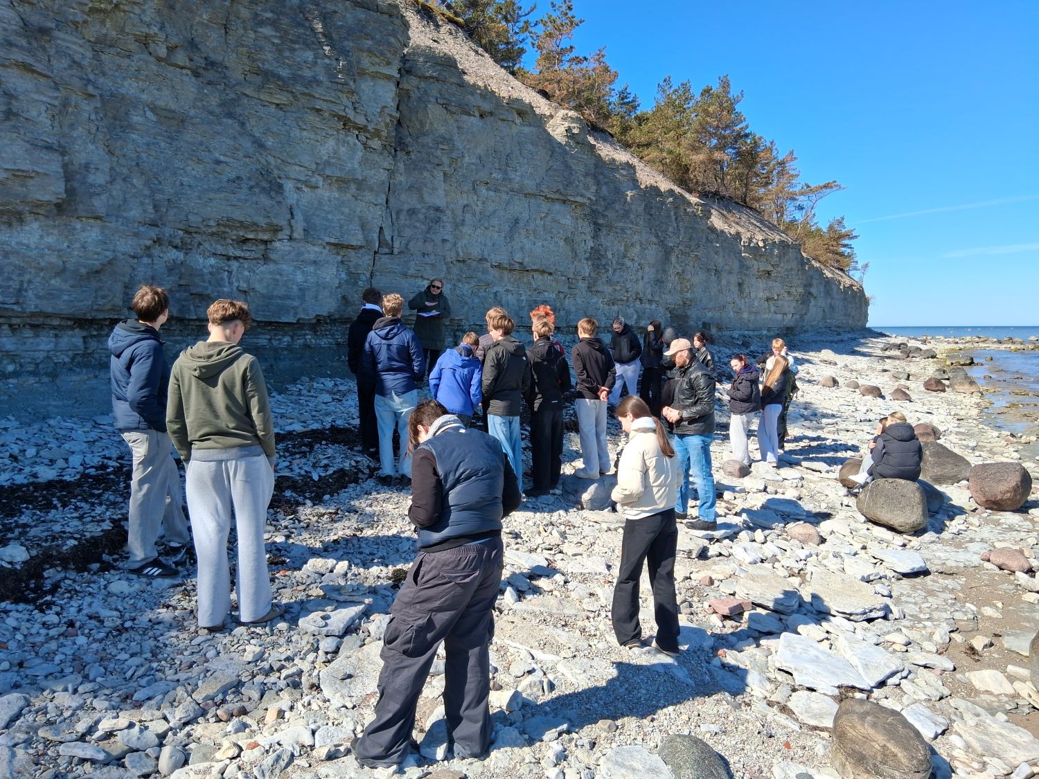 Õppekäik Saaremaa pankrannikutele / Eve Tuisk