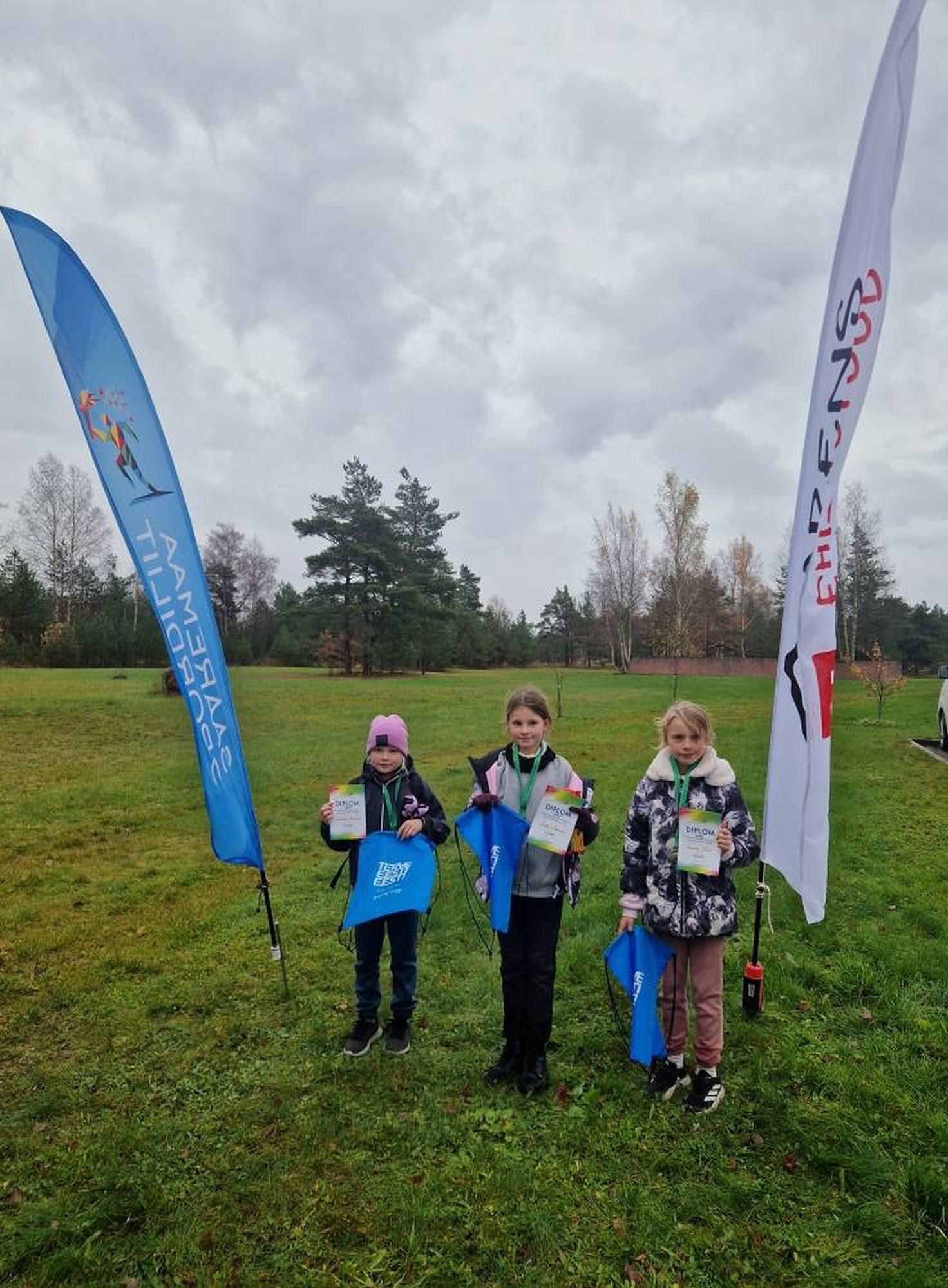 Helena Loik ja Grethel Orumaa (2.–3. koht) / Annely Oolup Helena Loik ja Grethel Orumaa (2.–3. koht) / Annely Oolup