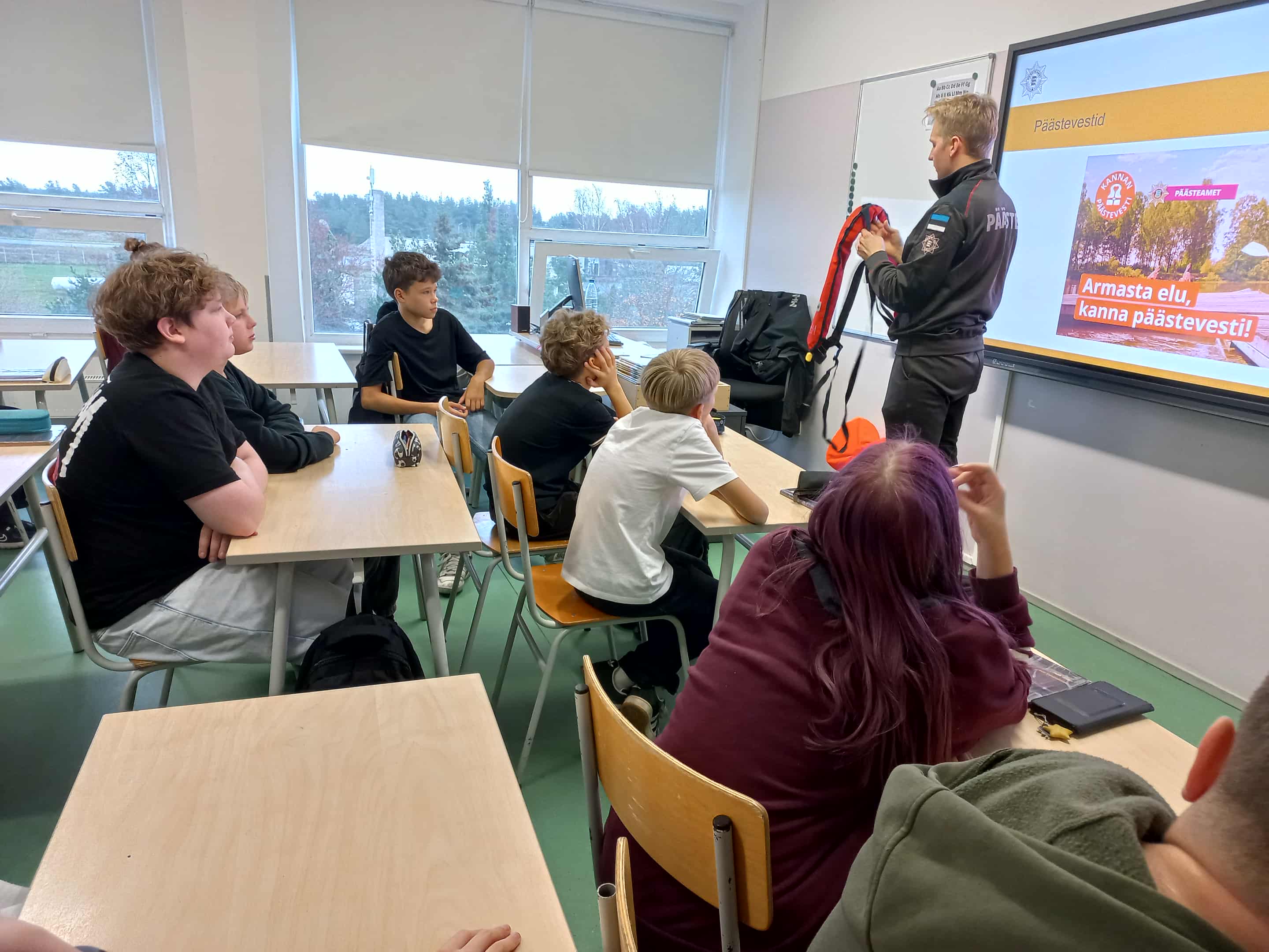 KEAT – „Kaitse end ja aita teist“ / Grete Pihl KEAT – „Kaitse end ja aita teist“ / Grete Pihl