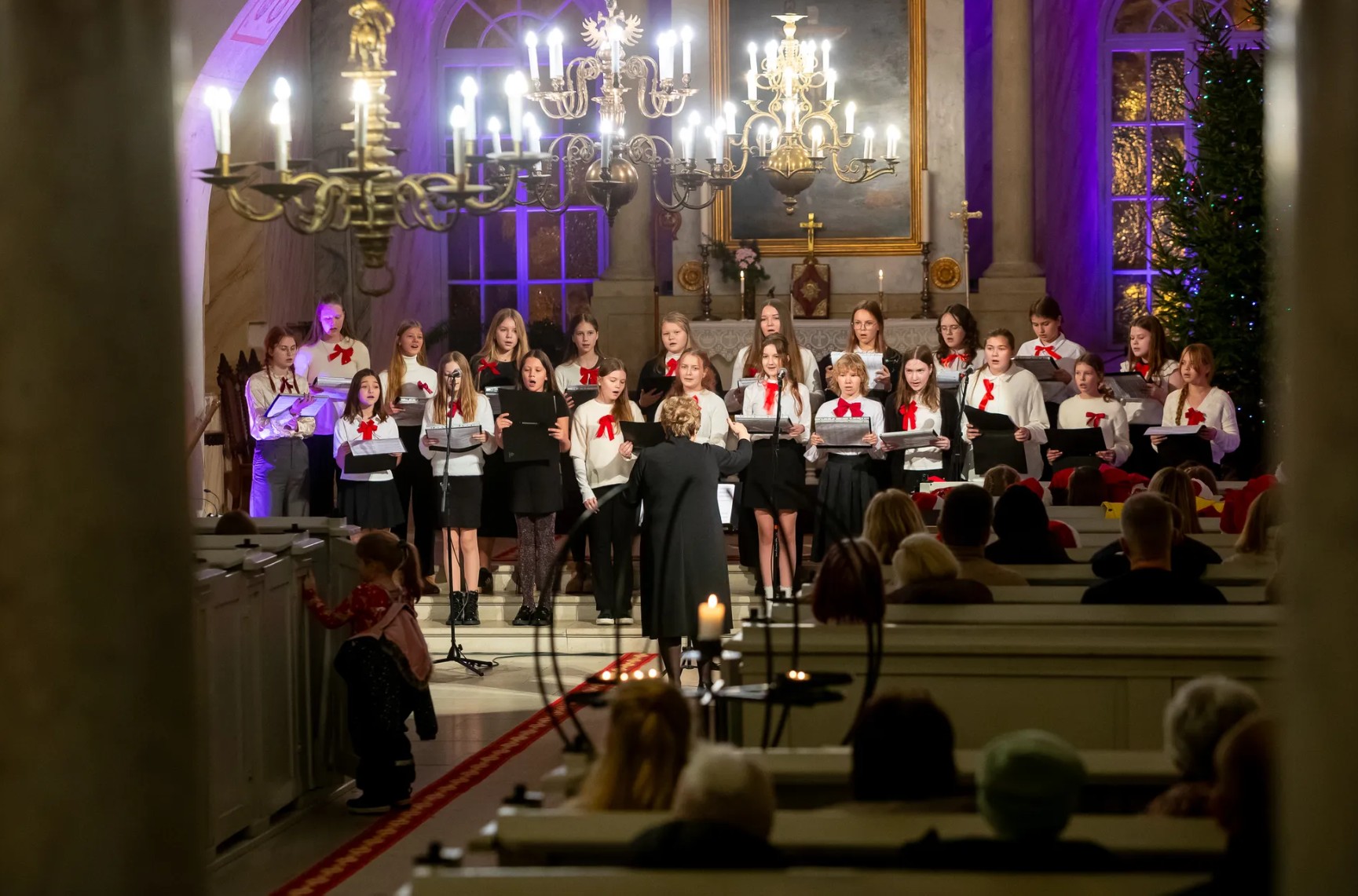 Jõulukontsert „Jõulukellad“ Laurentiuse kirikus / Maanus Masing / Saarte Hääl Jõulukontsert „Jõulukellad“ Laurentiuse kirikus / Maanus Masing / Saarte Hääl