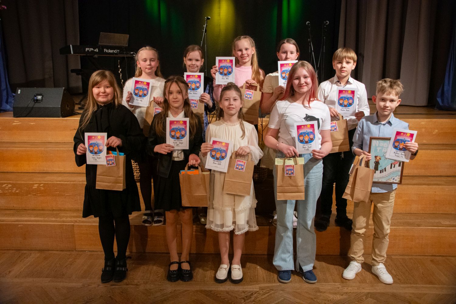 Nooruse Täheke: väikesed lauljad, suured emotsioonid / Renat Ränk