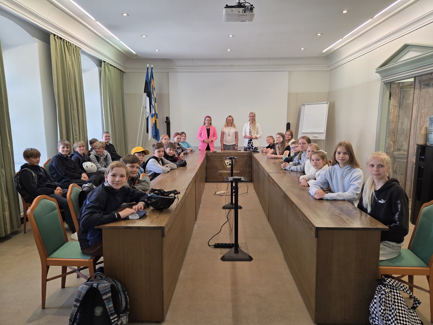 5.b klass käis külas Saaremaa vallal! / Jaana Puksa 5.b klass käis külas Saaremaa vallal! / Jaana Puksa