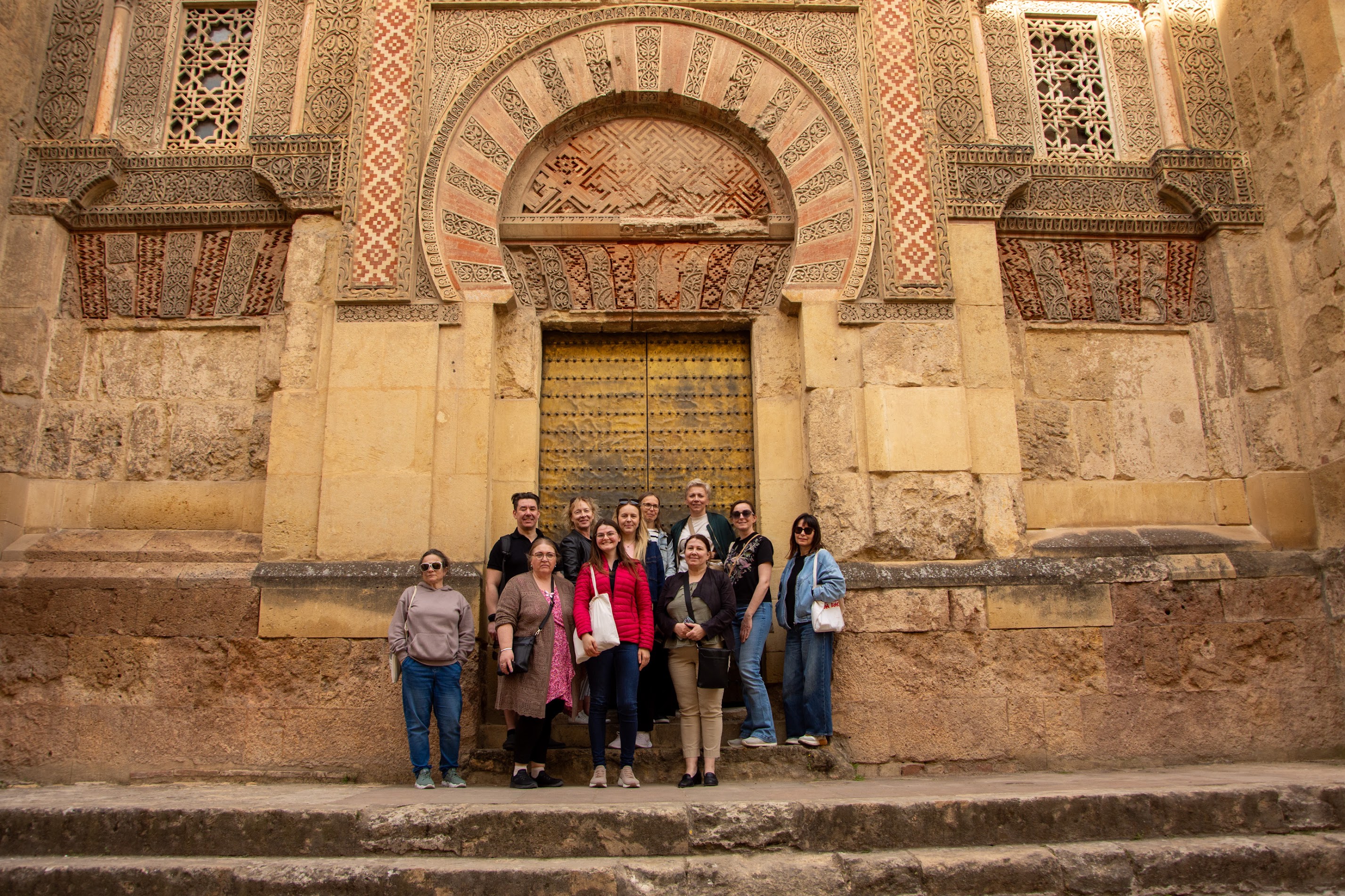 Córdoba arhitektuurne detail kaarte ja mustritega